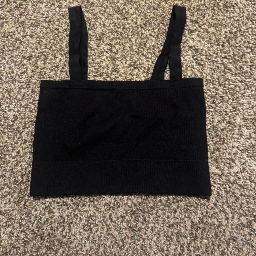 Black Ribbed Crop Top